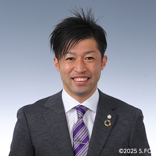 森﨑和幸C.R.M.