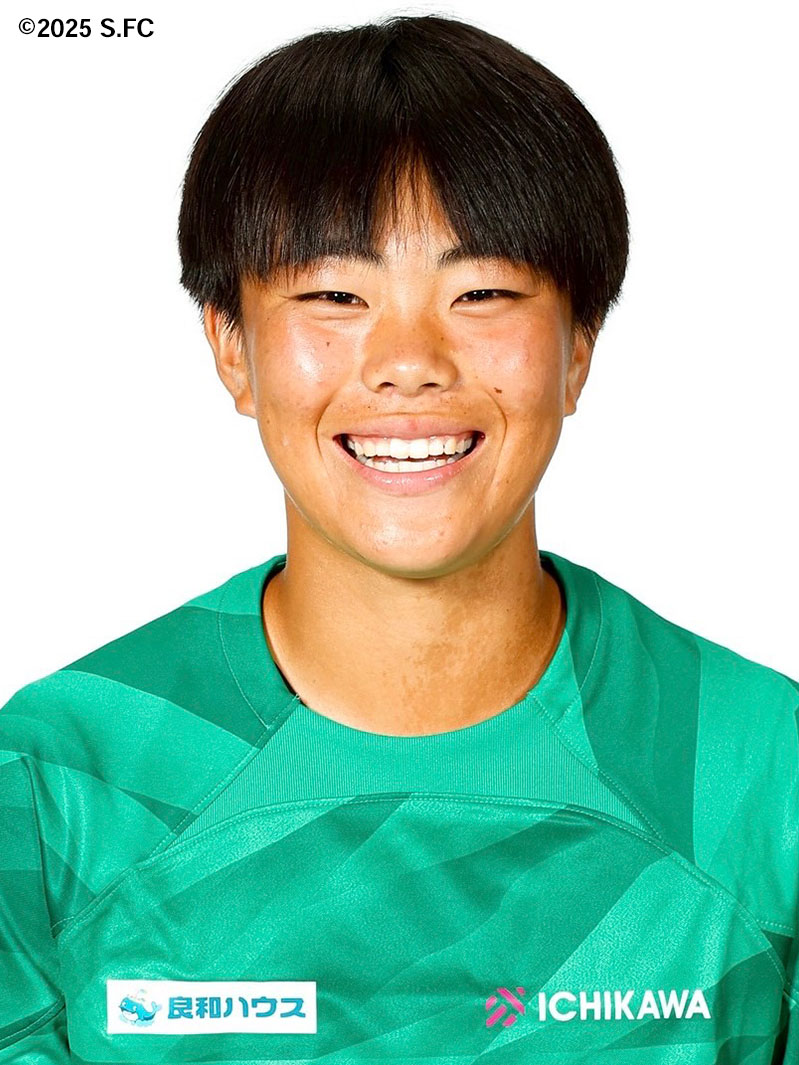 石田ひなは選手