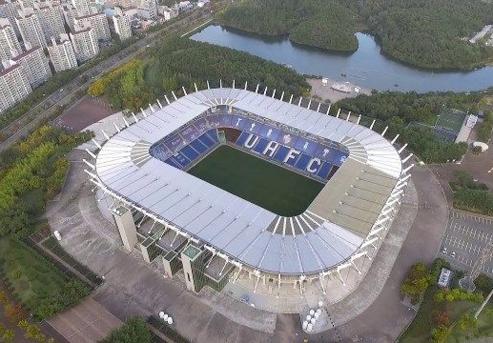 スタジアム