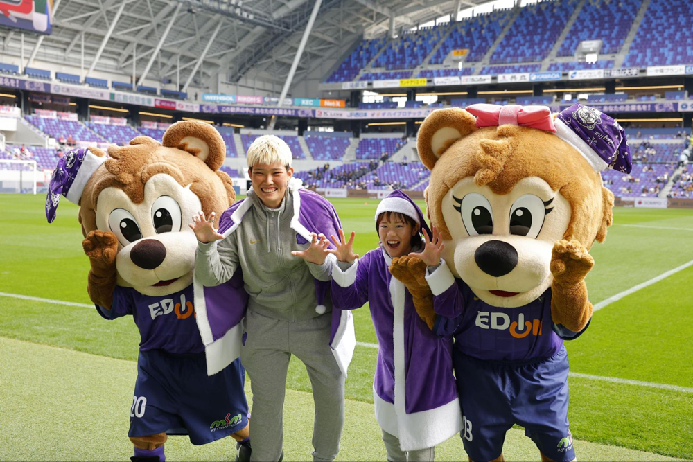 レジーナTV クリスマス特別ver. & VIOLET DREAMS