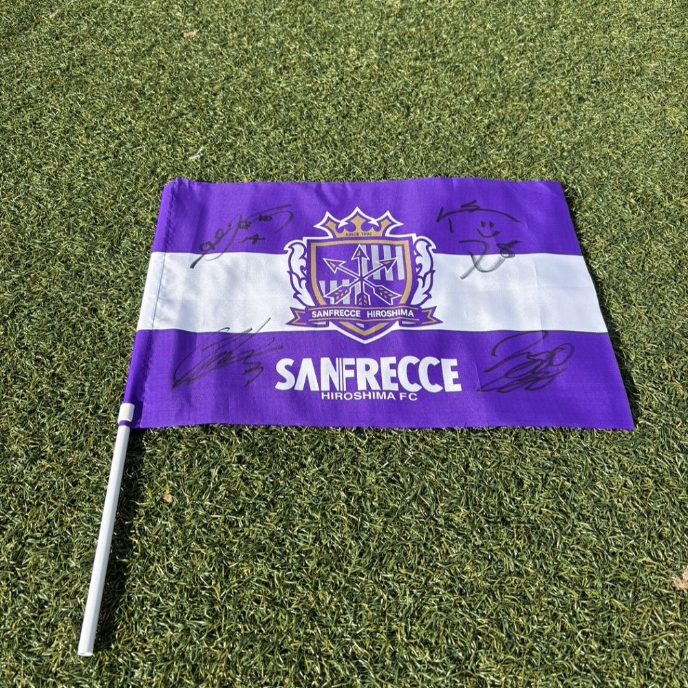 【レジーナ】寄せ書きサイン入りフラッグ