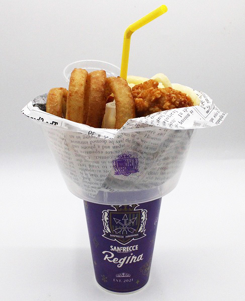 ②フライドポテト＋唐揚げ＋オニオンリング（ケチャップ付き）