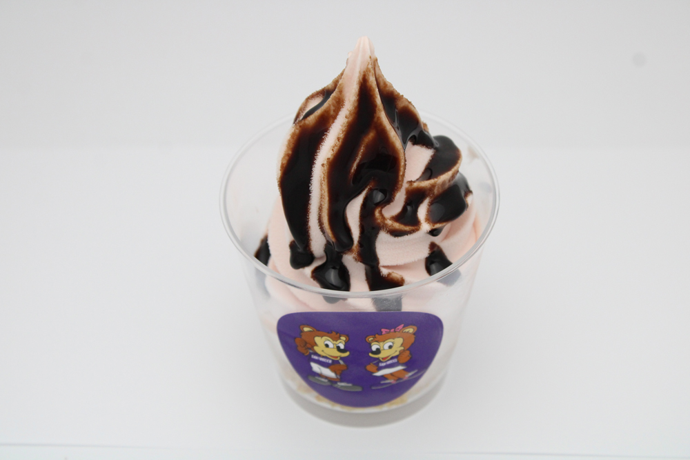 紅ほっぺストロベリーチョコサンデー