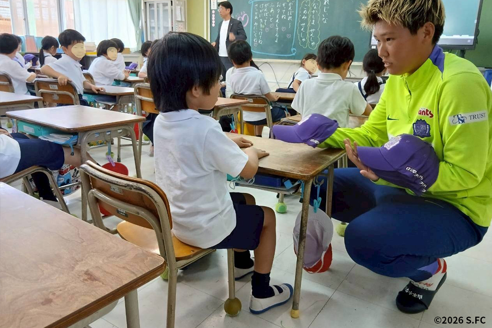 贈呈式の様子