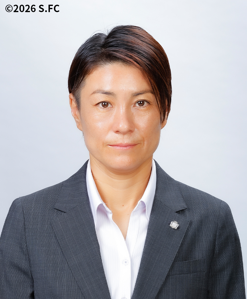 近賀ゆかり氏