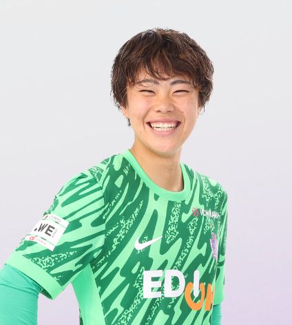 石田ひなは選手