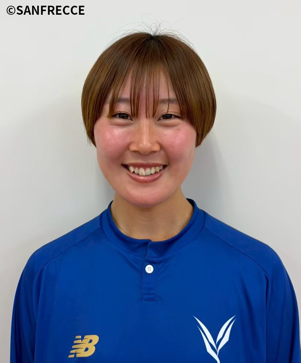 城山にこ（しろやま・にこ）