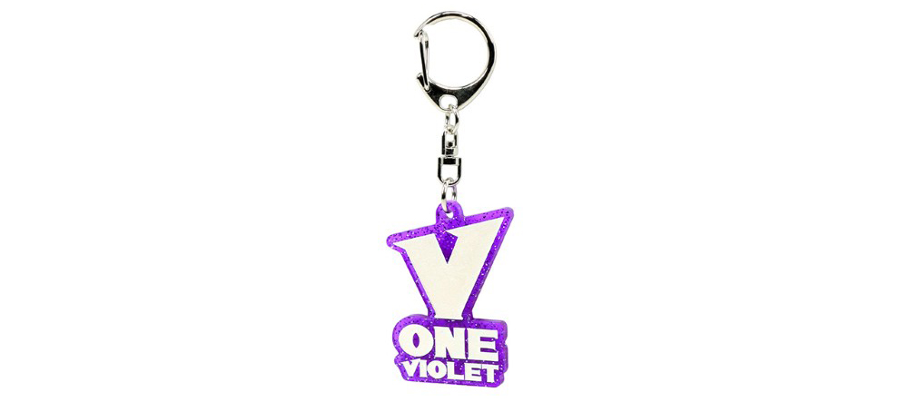 V ONE VIOLET アクリルラメキーホルダー